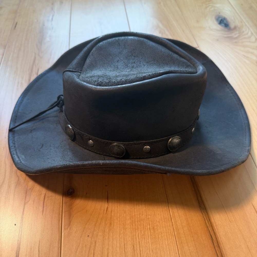 Minnetonka Black Leather Hat